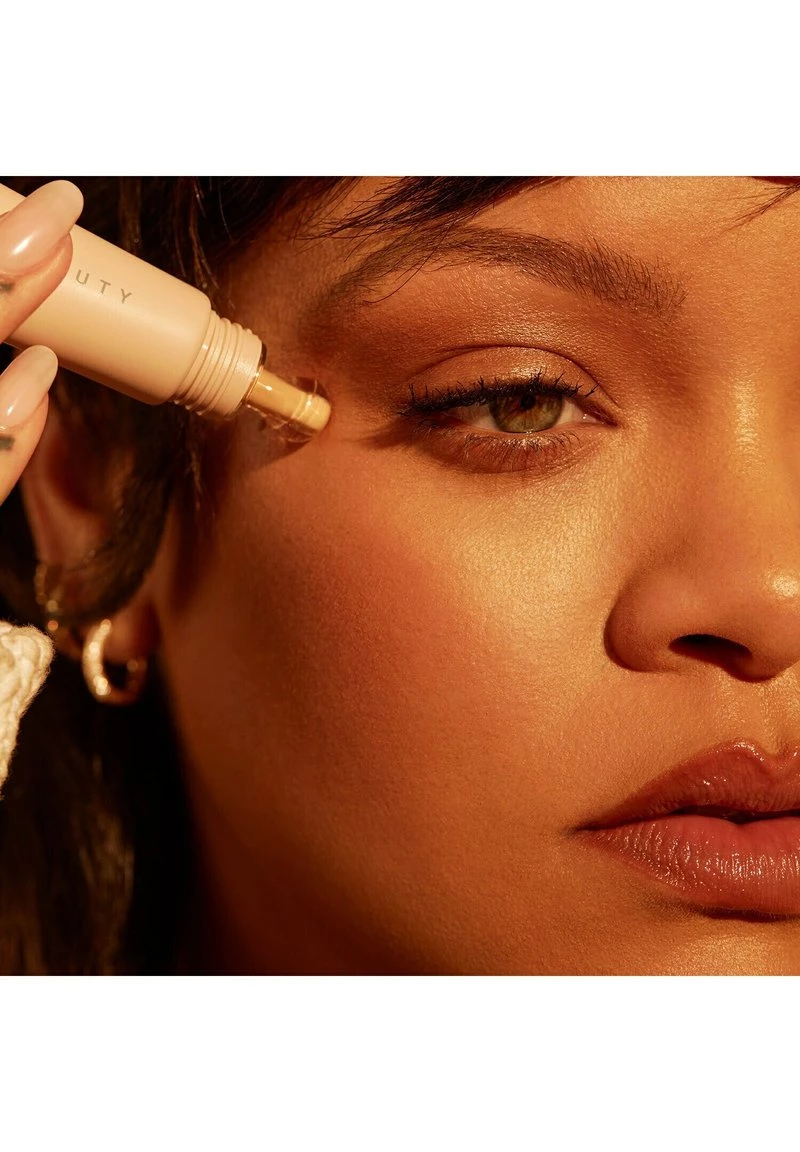 Fenty Beauty BRIGHT FIX - EYE BRIGHTENER UND CONCEALER - Concealer - BRIGHT FIX EYE BRIGHTENER 09 PEACH - Damen 4 Fenty Beauty BRIGHT FIX - EYE BRIGHTENER UND CONCEALER - Concealer - BRIGHT FIX EYE BRIGHTENER 09 PEACH - Damen – Bild 2