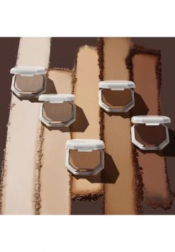 Fenty Beauty PRO FILT'R SOFT MATTE POWDER FOUNDATION - Foundation - 250 - Damen 15 Fenty Beauty PRO FILT'R SOFT MATTE POWDER FOUNDATION - Foundation - 250 - Damen -Fenty Beauty || Guru Shop Verkäufe 1083280616c24f47bc29655f6cf00591