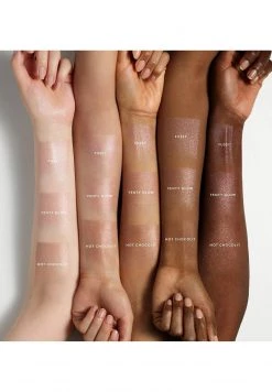 Fenty Beauty DIAMOND BOMB TRIPLE DRIP - ALL-OVER DIAMOND VEIL PALETTE - Highlighter - - - Damen 10 Fenty Beauty DIAMOND BOMB TRIPLE DRIP - ALL-OVER DIAMOND VEIL PALETTE - Highlighter - - - Damen -Fenty Beauty || Guru Shop Verkäufe 27c06a43ebed413f8c209ec6af857585