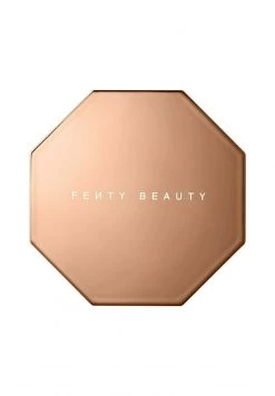 Fenty Beauty - Damen SUN STALK'R INSTANT WARMTH BRONZER - Bronzer - Caramel Cutie -Fenty Beauty || Guru Shop Verkäufe 50648bba174e481fb09a8d8cbb1e97bd