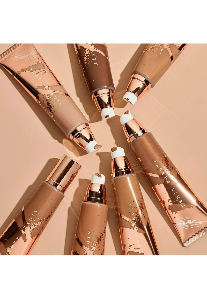 Fenty Beauty - Damen BODY SAUCE - BODY TINT HIGHLIGHTER - Highlighter - Agave Spice (95 Ml) 6 Fenty Beauty - Damen BODY SAUCE - BODY TINT HIGHLIGHTER - Highlighter - Agave Spice (95 Ml) – Bild 4