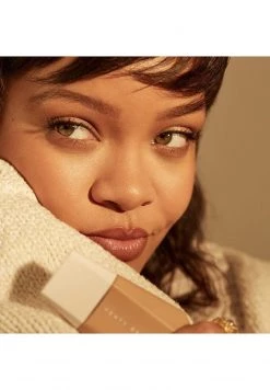 Fenty Beauty - Damen EAZE DROP - FOUNDATION - Foundation - BLURRING SKIN TINT 10 11 Fenty Beauty - Damen EAZE DROP - FOUNDATION - Foundation - BLURRING SKIN TINT 10 -Fenty Beauty || Guru Shop Verkäufe 85827d2718b64c29ab6e142037844056