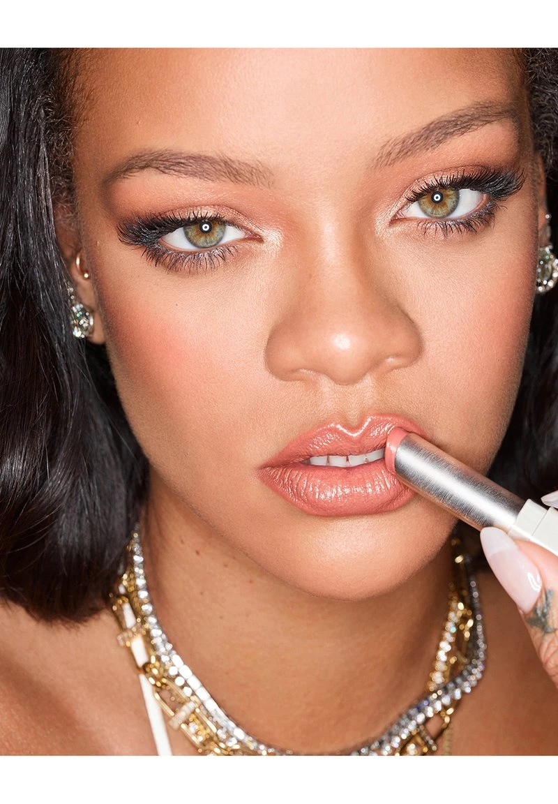 Fenty Beauty SLIP SHINE SHEER SHINY LIPSTICK - Lippenstift - Bubble Rum - Damen 6 Fenty Beauty SLIP SHINE SHEER SHINY LIPSTICK - Lippenstift - Bubble Rum - Damen – Bild 4