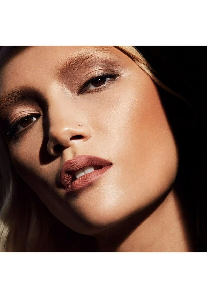 Fenty Beauty - Damen PRO FILT'R INSTANT RETOUCH SETTING POWDER - Fixierspray Und Fixierpuder - Banana 7 Fenty Beauty - Damen PRO FILT'R INSTANT RETOUCH SETTING POWDER - Fixierspray Und Fixierpuder - Banana – Bild 5