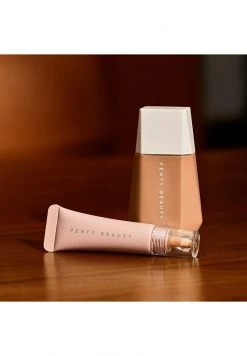 Fenty Beauty BRIGHT FIX - EYE BRIGHTENER UND CONCEALER - Concealer - BRIGHT FIX EYE BRIGHTENER 09 PEACH - Damen 12 Fenty Beauty BRIGHT FIX - EYE BRIGHTENER UND CONCEALER - Concealer - BRIGHT FIX EYE BRIGHTENER 09 PEACH - Damen -Fenty Beauty || Guru Shop Verkäufe f6527ee254f248c787f8b01c1d026e28