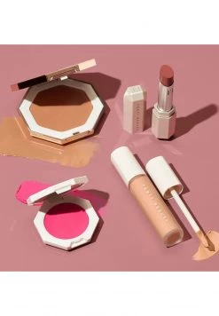 Fenty Beauty SLIP SHINE SHEER SHINY LIPSTICK - Lippenstift - Bubble Rum - Damen 13 Fenty Beauty SLIP SHINE SHEER SHINY LIPSTICK - Lippenstift - Bubble Rum - Damen -Fenty Beauty || Guru Shop Verkäufe f8c683af97494552a49d08681edae54c